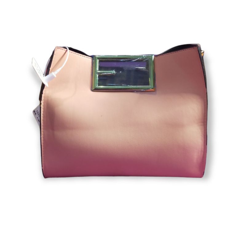 Tas ToteBag Fendi Way Leather