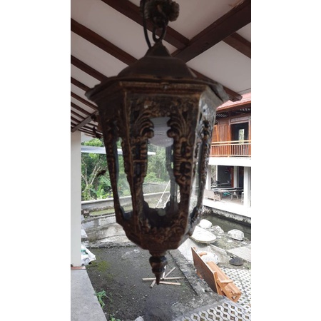 LAMPU GANTUNG ANTIK