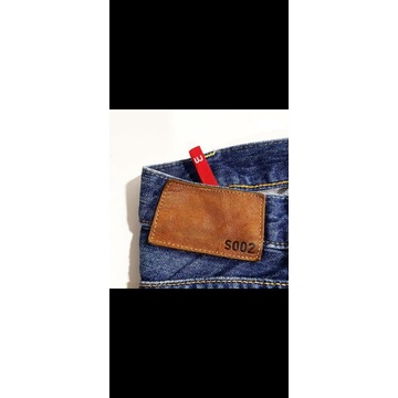 UNIQLO S002