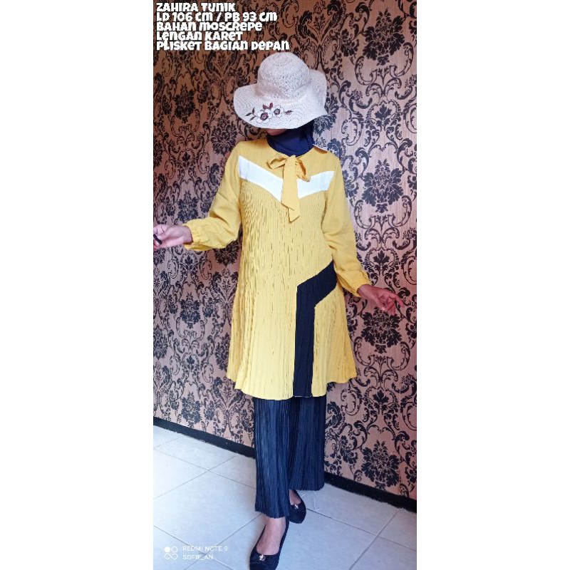Zahira Tunik