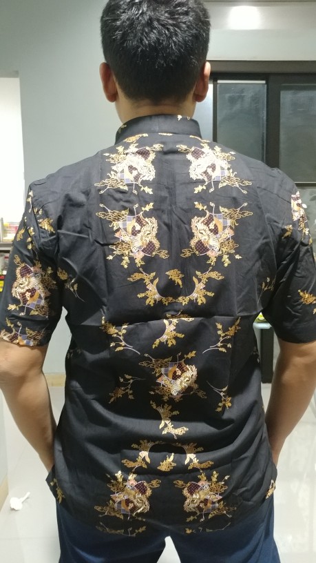 Kemeja Batik Pria Lengan Pendek Bs45 Katun Modern Dixmont Semi Slimfit Premium