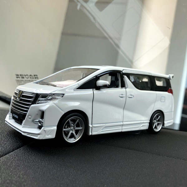 Parfum Parfume Pewangi Pajangan Miniatur Dashboard Mobil TOYOTA ALPHARD VELLFIRE LIMITED EDITION