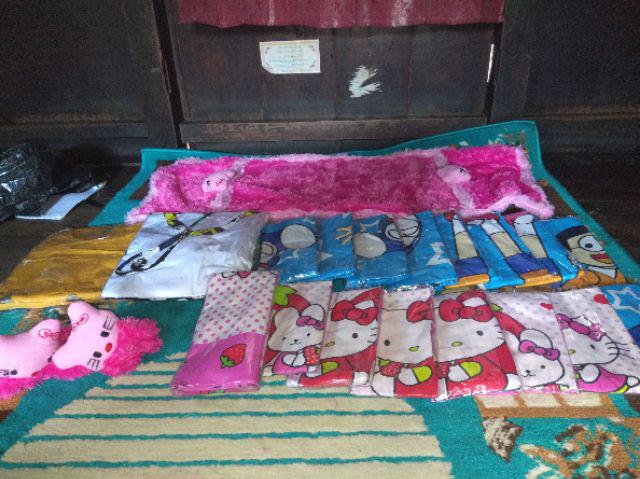 Hordeng Jendela Karakter (1kg 12pcs)