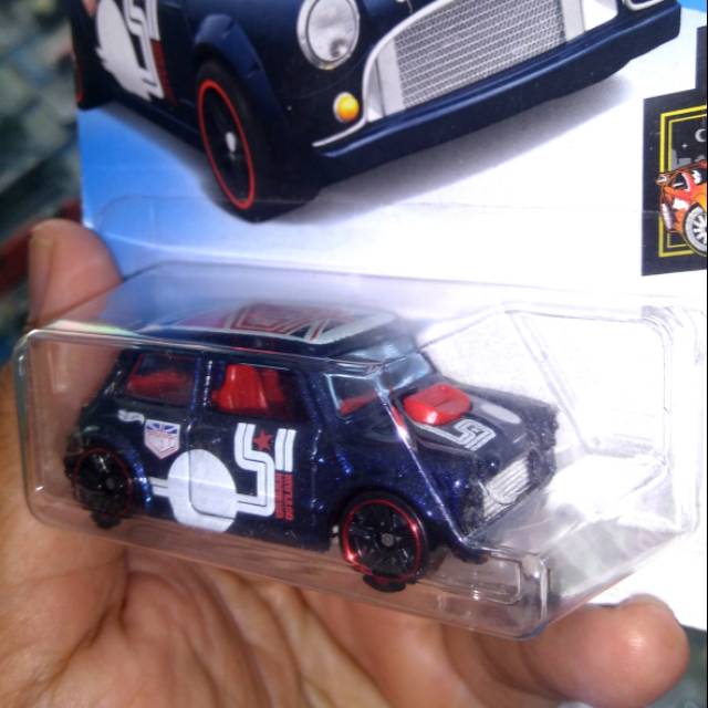 Morris Mini Black Magnus Walker Mr Bean Cooper Hitam Blue Biru Hw Hot Wheels Hotwheels Italian Job 8