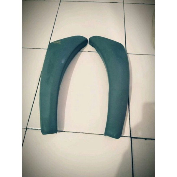 over Fender Mitsubishi kuda gen 1 gen 2