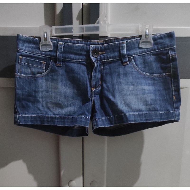 Preloved hotpants