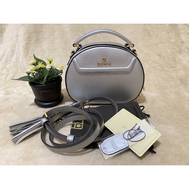 preloved bonia baby sonia