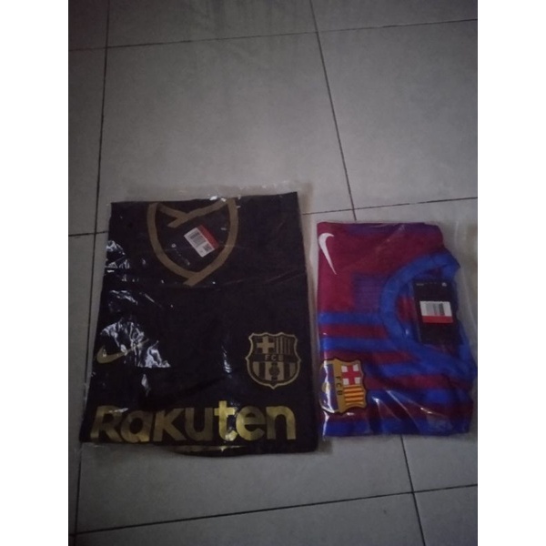 jersey barcelona home dan away 2021/22 dan 2020/21