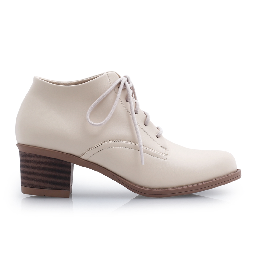 KHK by Khakikakiku Beverly Cream Boots