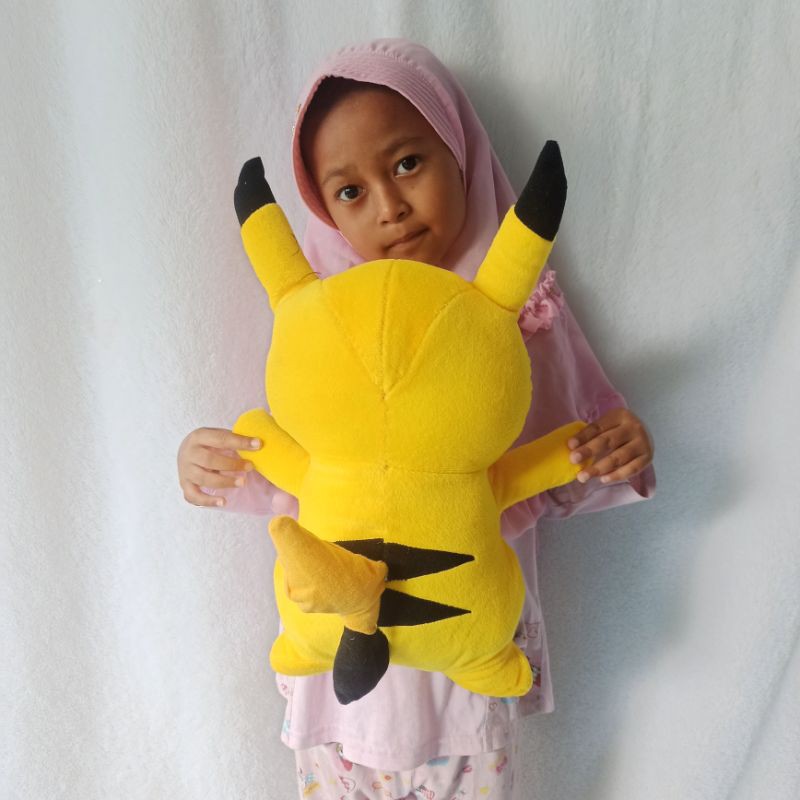 Boneka pokemon pikachu L murah