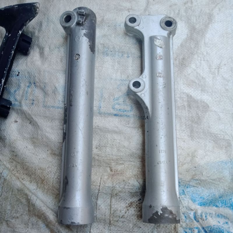 bottom bottom tabung depan yamaha mio j seken orsinil seri 54p /mio sporty