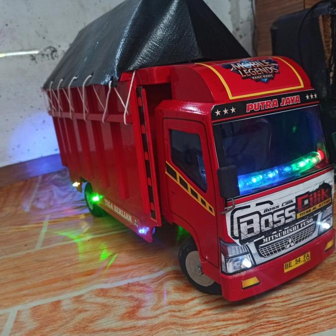 Mainan truk kayu size Besar / Truk Oleng / Miniatur Truk Kayu /