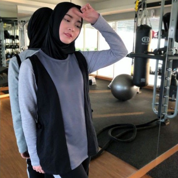 [ROMPI SAJA] Baju Olahraga Wanita Muslim | Rompi Olahraga Wanita Hijab | Kaos Olahraga Wanita Lengan