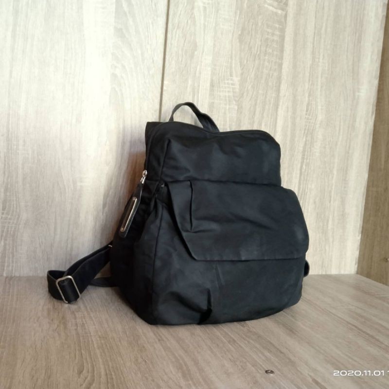 Tas MANDARINA DUCK Authentic Ransel Backpack Daypack Original Kulit Asli Nylon Preloved