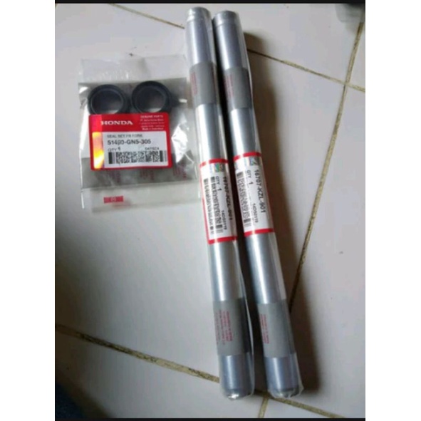 As shock depan Beat Vario karbu Plus Seal shock