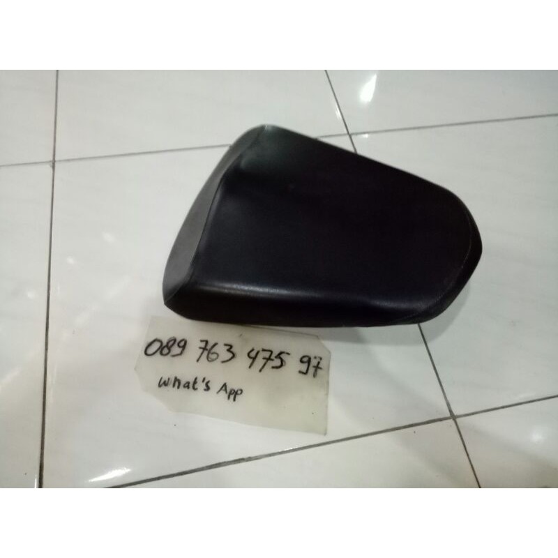 original jok belakang cbr 150r cbr 150fi k45a lokal cbr mata 2 nonled honda