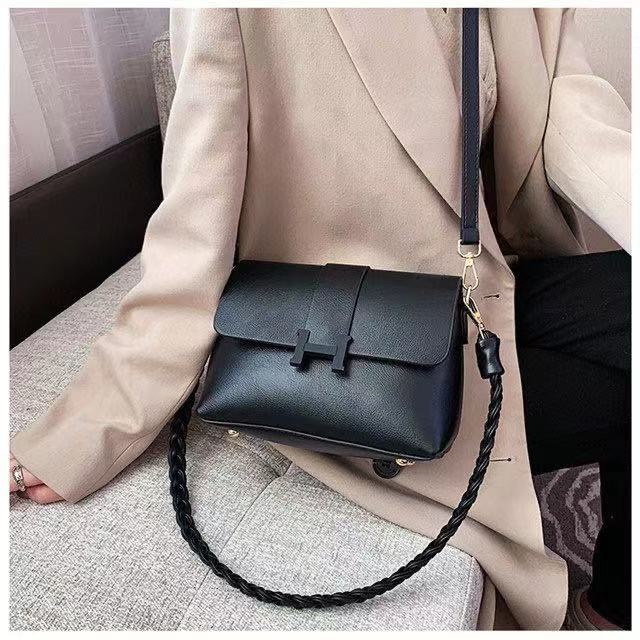 201661 Tas Selempang Wanita Import Slingbag Cewek Impor (1 KG MUAT 2) BQ3426 CR7681 176029