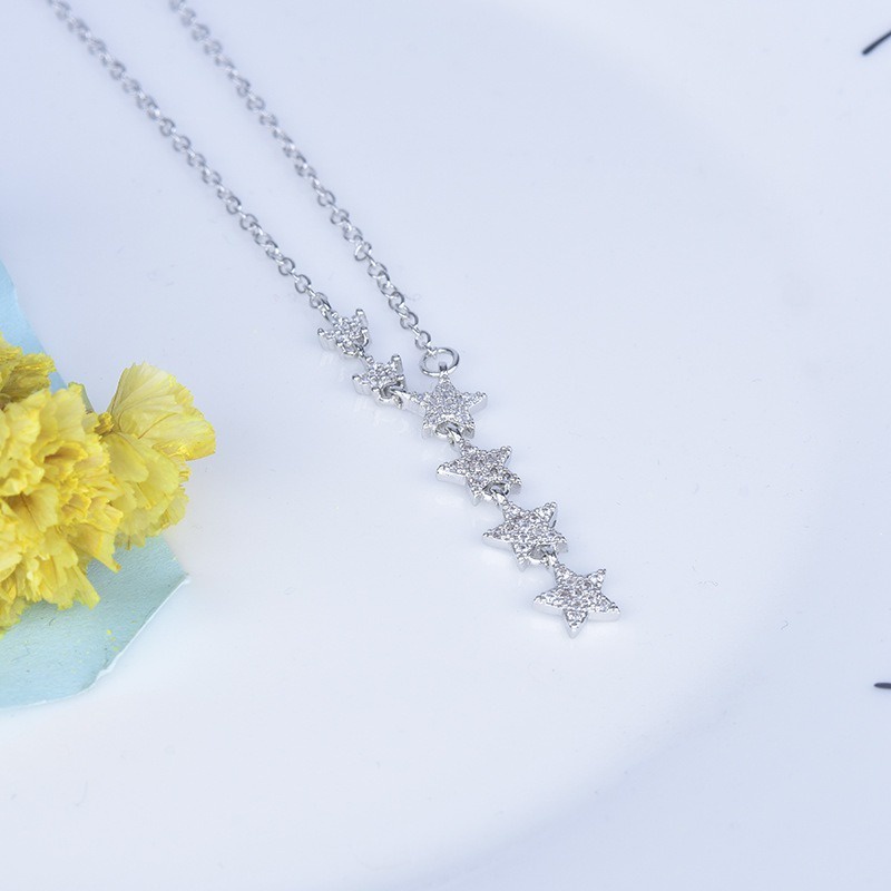 [Ready Stock]Fashion Personality Silver-Plated Diamond XINGX Necklace