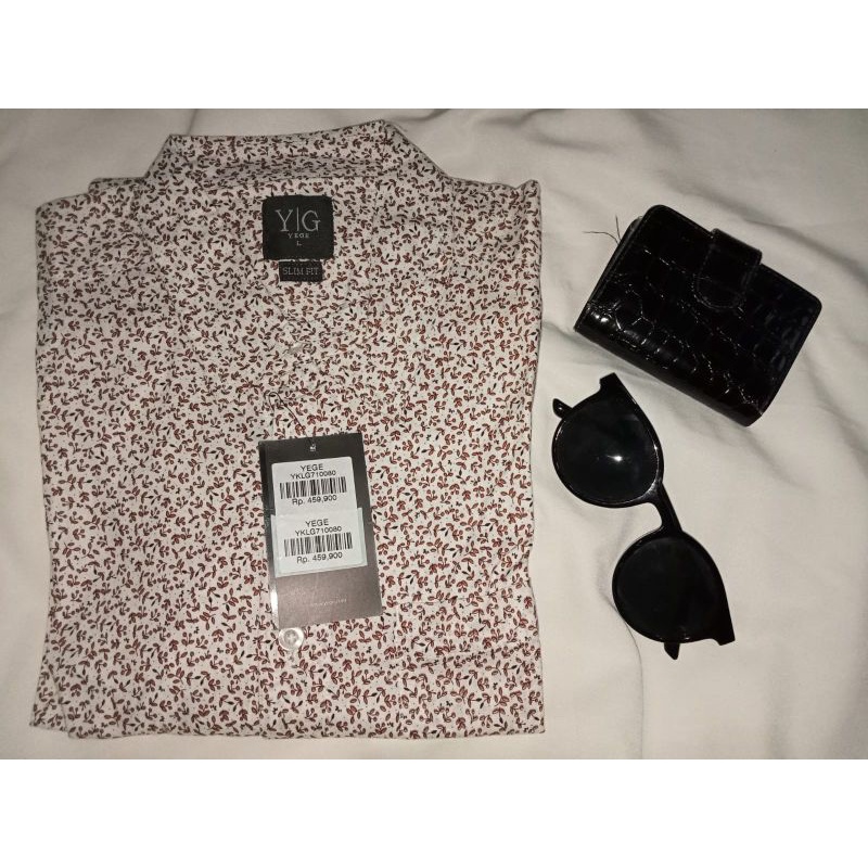 KEMEJA PRIA BRANDED/YEGE