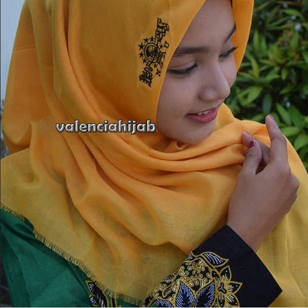 Hijab / Jilbab / Kerudung Segiempat Saudia Rawis bordur NU Valencia