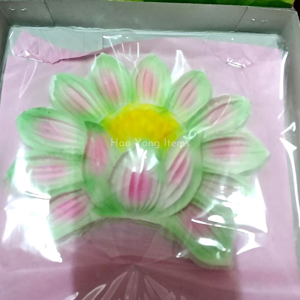 

Kue Putu Bunga Teratai / Putu Terarai Mooncake