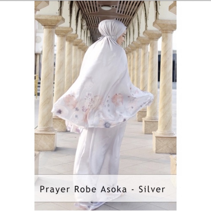 Buttonscraves Prayer Robe Asoka Silver NEW