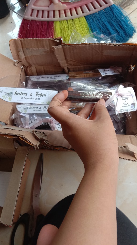 Isi 50bj Souvenir Pisau Dapur