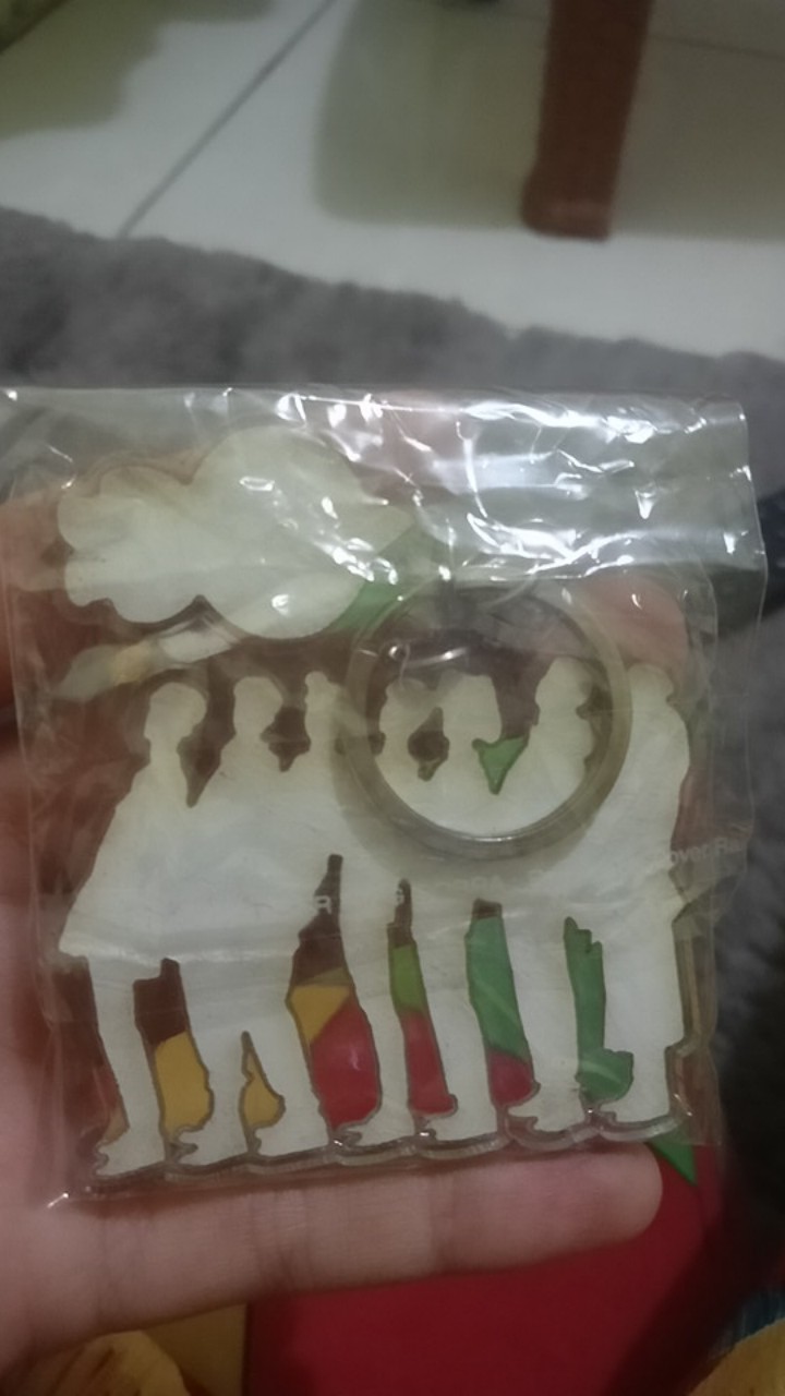 Kpop Bts Bt21 Cute Keychain Akrilik Keyring.gantungan Kunci Bts. Minor 3