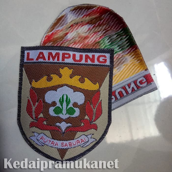Bed Kwartir Daerah Kwarda Pramuka Lampung Kain Woven Rajut
