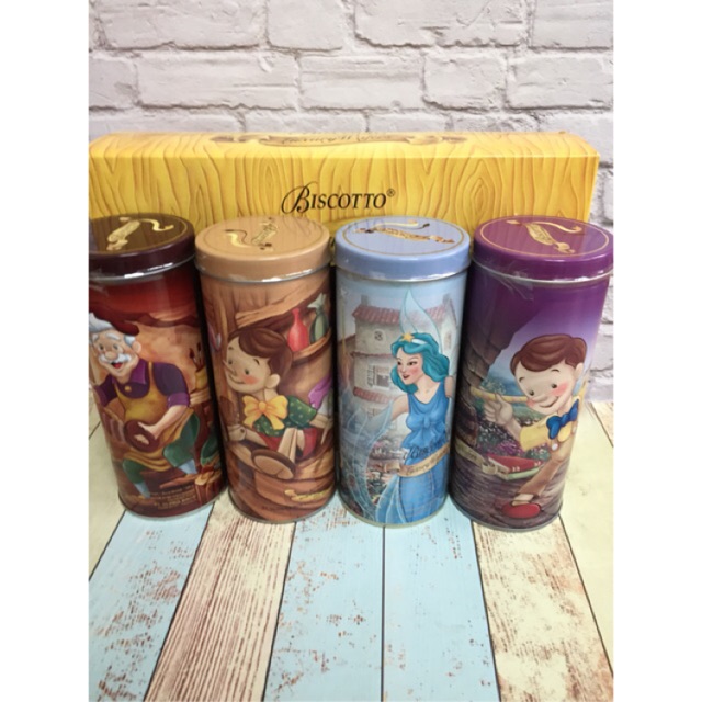 Astor luxury wafer biscotto / astor pinokio / astor lebaran / astor murah