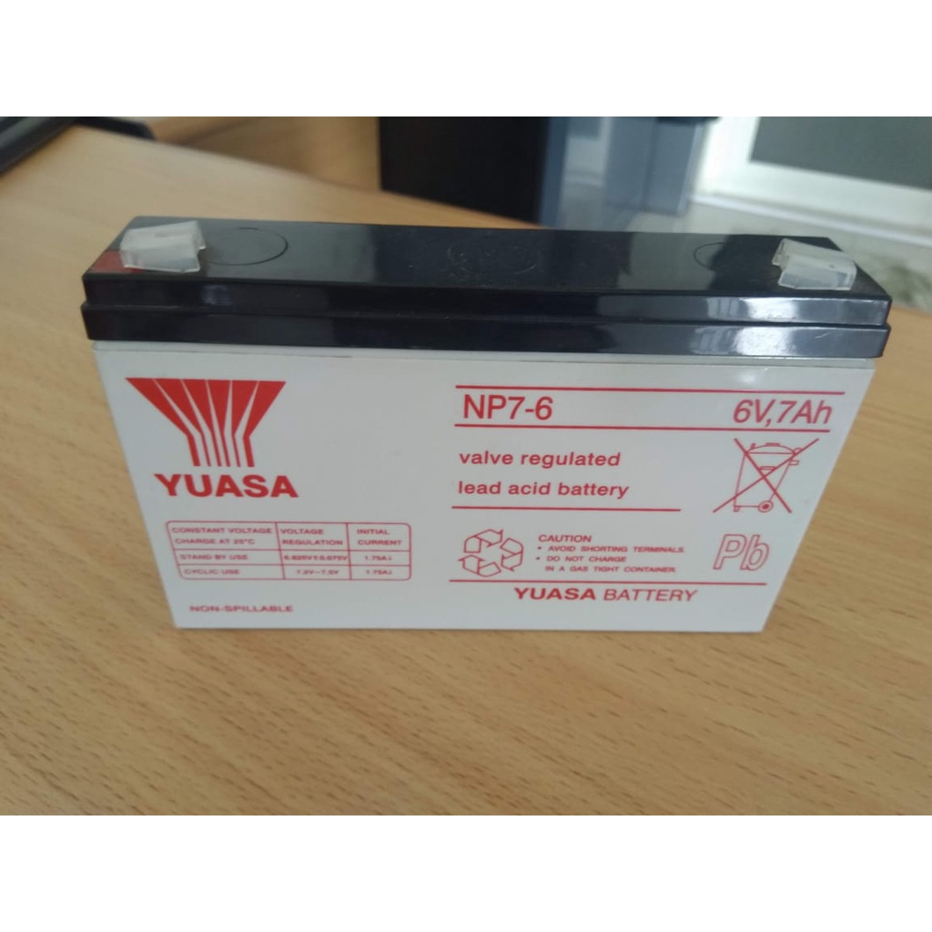 Battery / VRLA / aki kering / baterai / Yuasa NP 7-6  ( 7Ah 6 Volt )