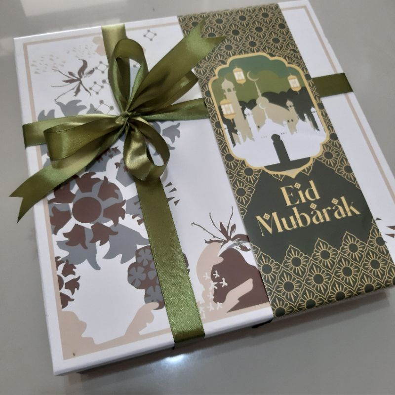 SofieNa Hampers idul fitri Hantaran Seserahan Hadiah Hamper Nikah Mukena Mukenah Semi Sutra Armanisi