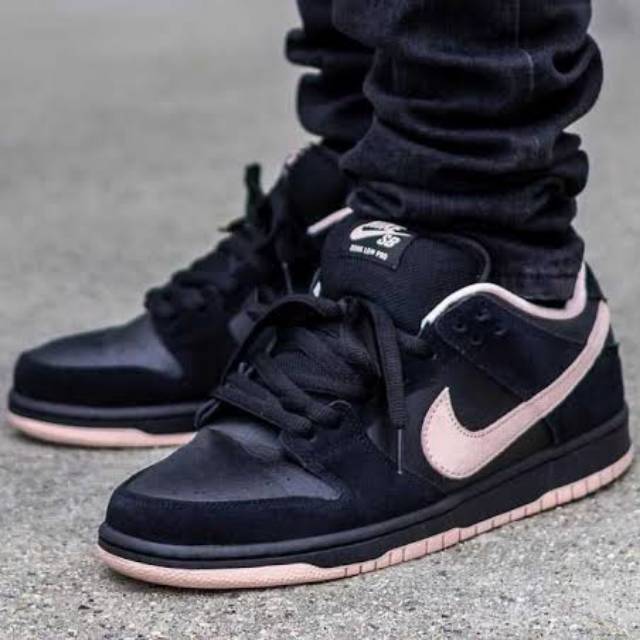 nike sb dunk low coral