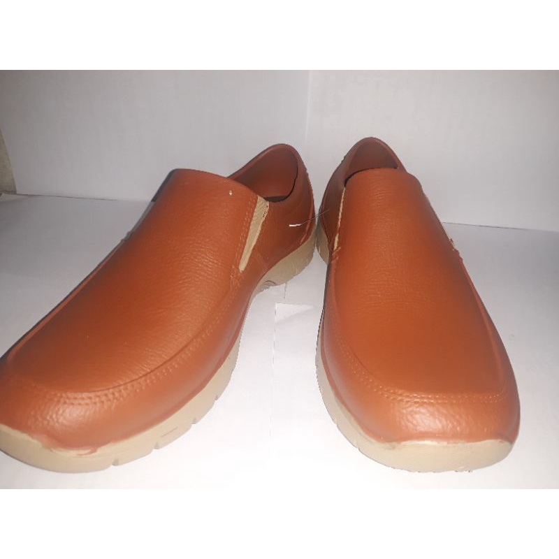 SEPATU PRIA ATT PANTOFEL KARET - AWK 578