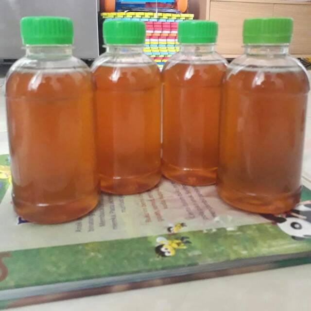 

Madu murni insyaallah bisa d buktikan kemurnianya ..