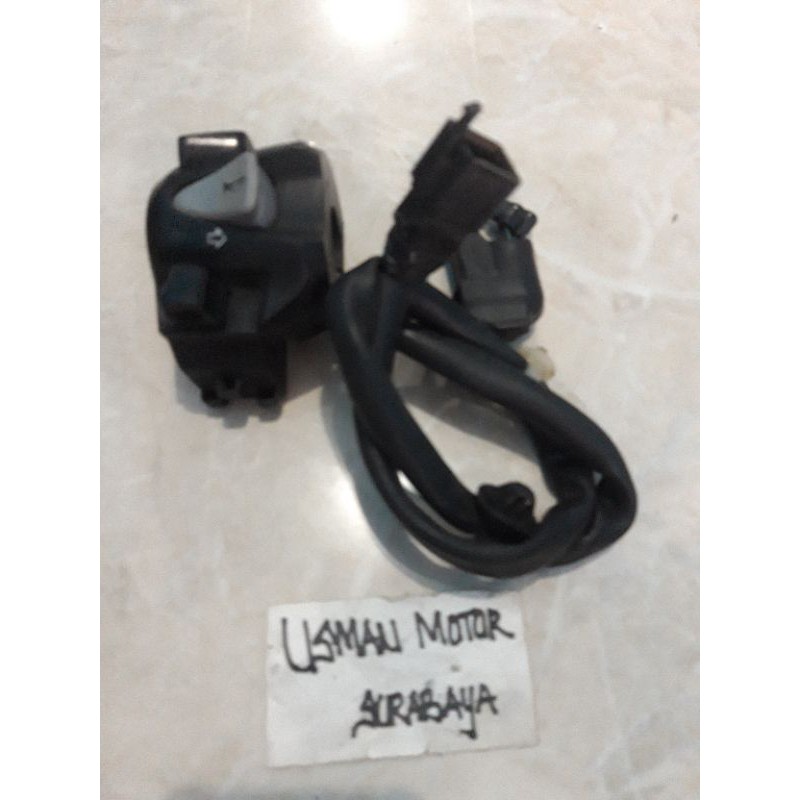 Holder saklar kiri CBR150R lokal original