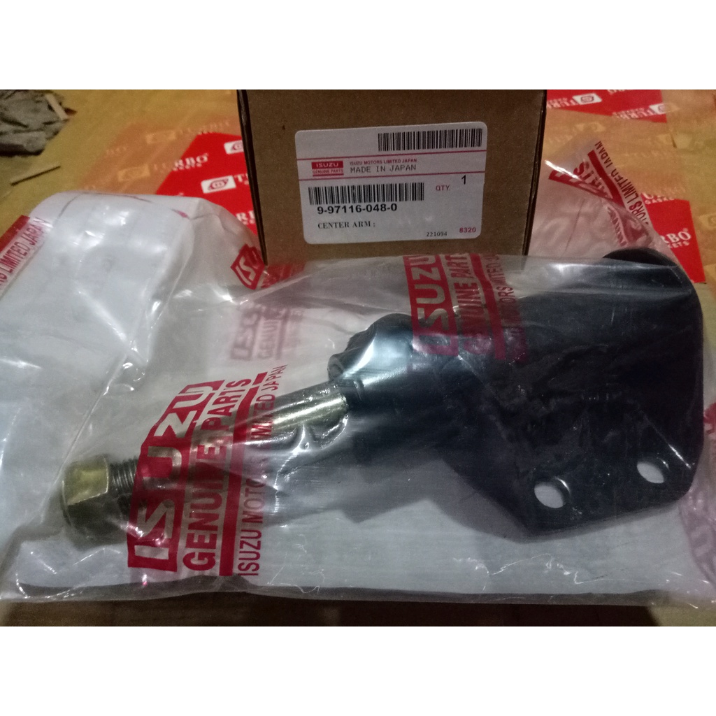 CENTER ARM IDLER ARM ISUZU PANTHER