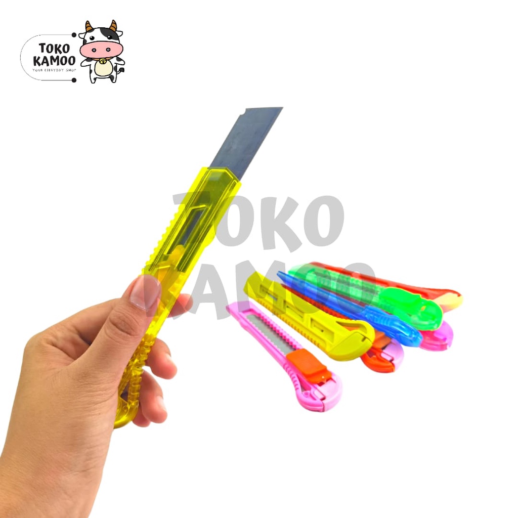 

Pisau Cutter Besar Murah Transparan Warna Warni Satuan - Piso Kater Renceng Transparent Plastik Ecer [PER PCS]