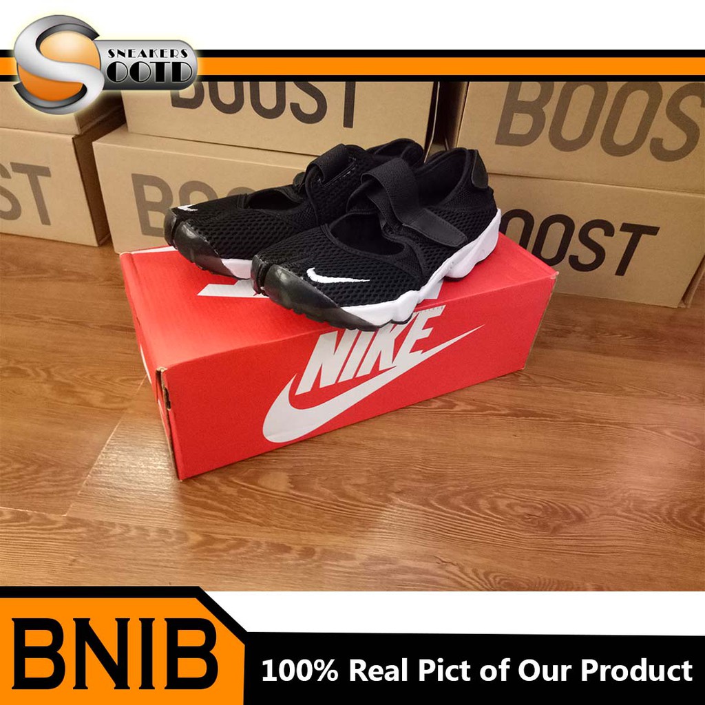 Nike Ninja Air Rift Breathe - hitam putih