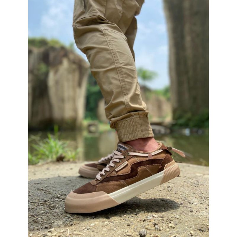 Patrobas Triassic Low (LIMITED EDITION)