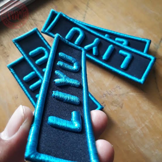 BORDIR NAMA TIMBUL VELCRO, PAKAI KAIN DASARAN WARNA, BORDIR TIMBUL ANGKATAN, BORDIR TIMBUL POLISI, B