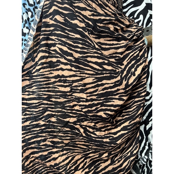 kain katun rayon viscose premium motif macan zebra