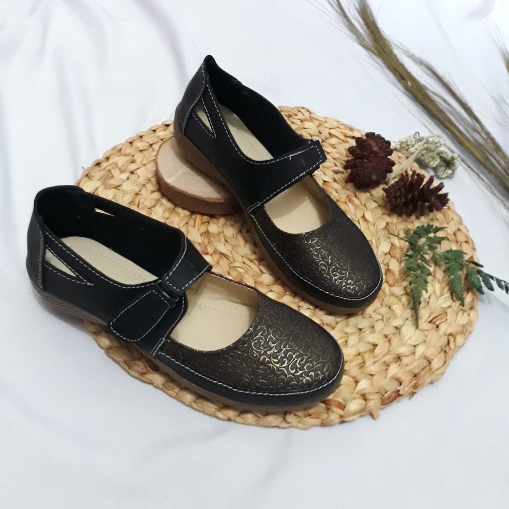 SEPATU SANDAL WANITA VELCRO/WEDGES /MURAH KEKINIAN