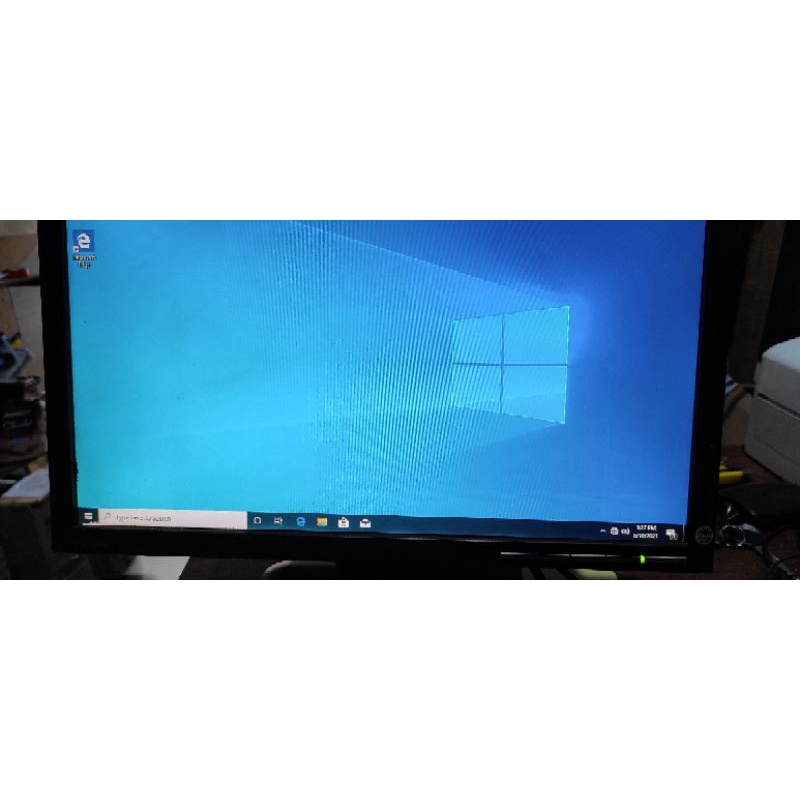 monitor Lcd hp 19 wide  minus tompel sedikit
