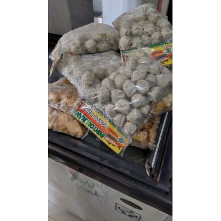 

Pentol ikan tresno bungkus besar