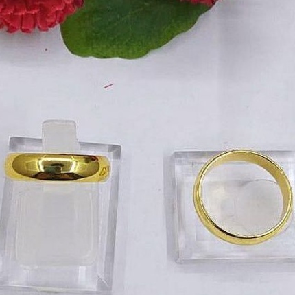 Titanium Perhiasan Cincin Gold Polos C826N