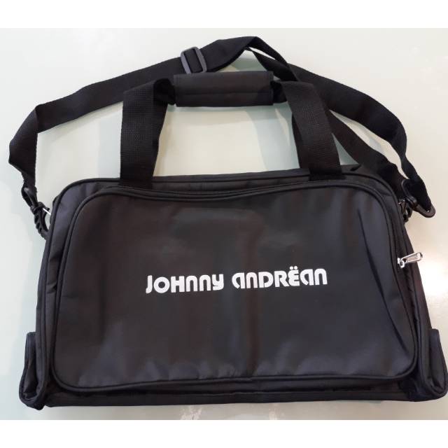 

TAS PERALATAN JOHNNY ANDREAN UKURAN SEDANG/ TAS PERALATAN SALON