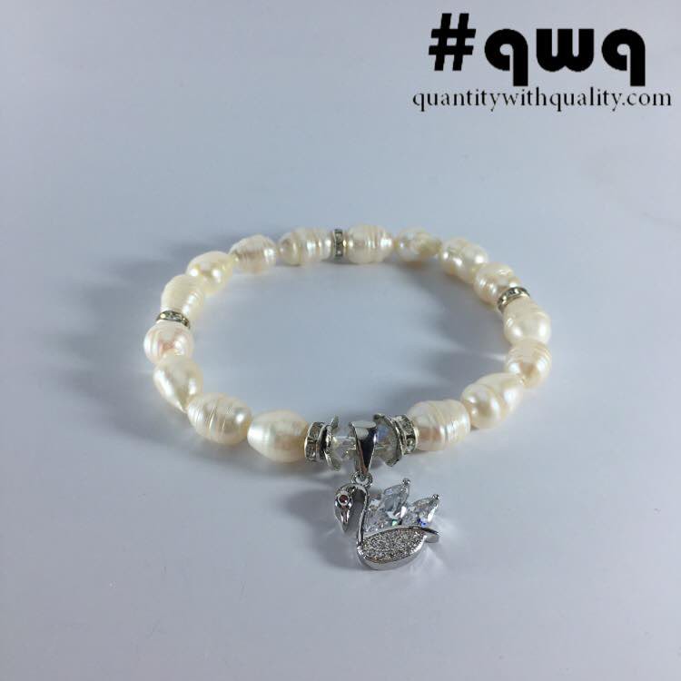 Gelang Batu Cowok Cewek (freshwater pearl and the swarovski) - SWAROVSKI