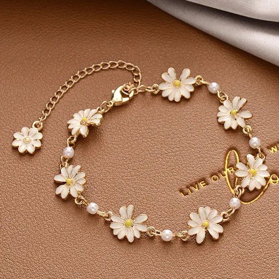 Gelang Wanita Manis Perhiasan Liontin Bracelet Gadis Hadiah Ulang Tahun Unik Emas Bangle/ Pacar-J