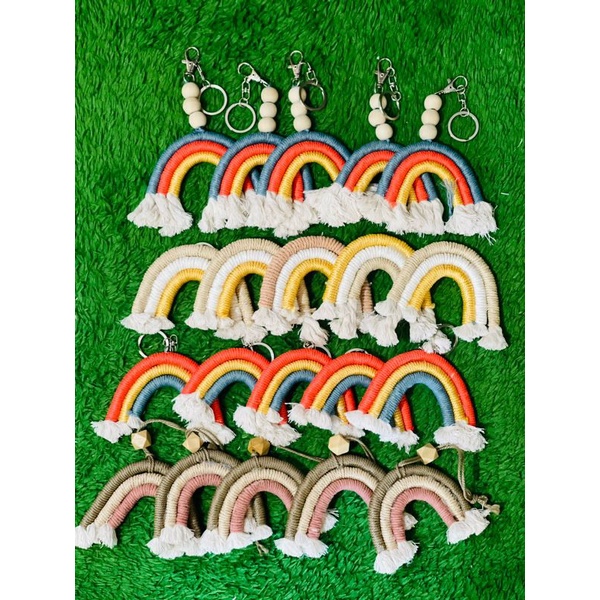 READY STOK) macrame gantungan kunci rainbow (GK 003)